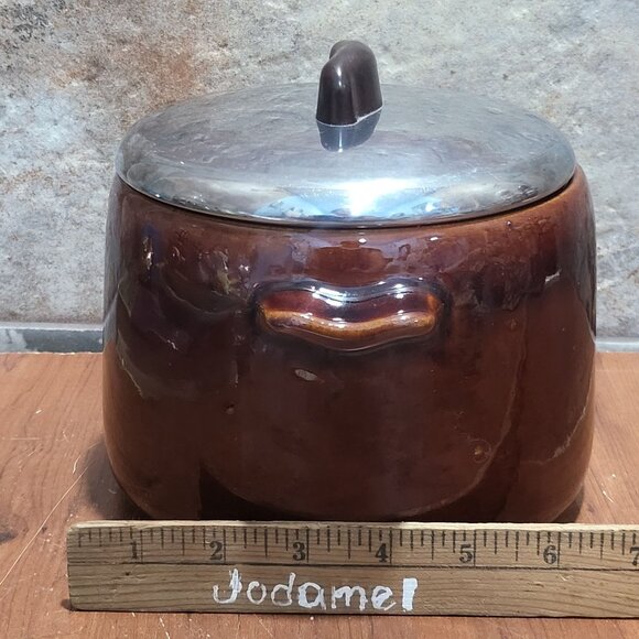 Vintage West Bend Bean Pot Crock Brown Glazed  Stoneware Metal Lid - Picture 11 of 12